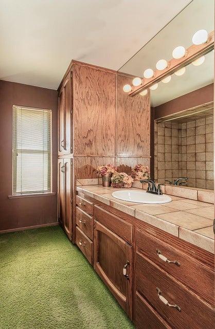 1531 E Avila, Tulare, CA 93274 - bathroom featuring vanity
