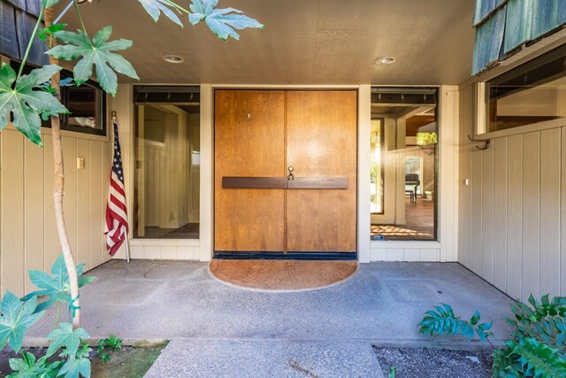 view of exterior entry