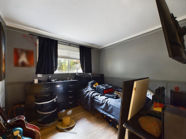 bedroom featuring light hardwood / wood-style flooring