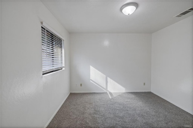 49400 River Park Rd Unit 17, Oakhurst, CA 93644 - empty room featuring carpet flooring and baseboards