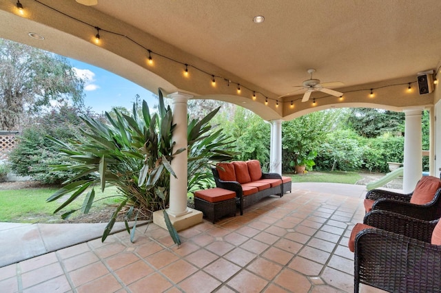 view of patio featuring ceiling fan and outdoor lounge area