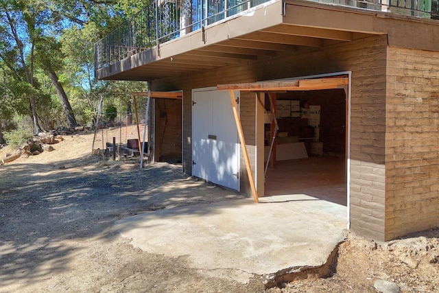 view of outbuilding