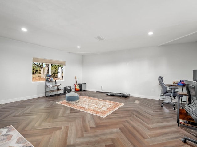 interior space featuring recessed lighting, visible vents, and baseboards