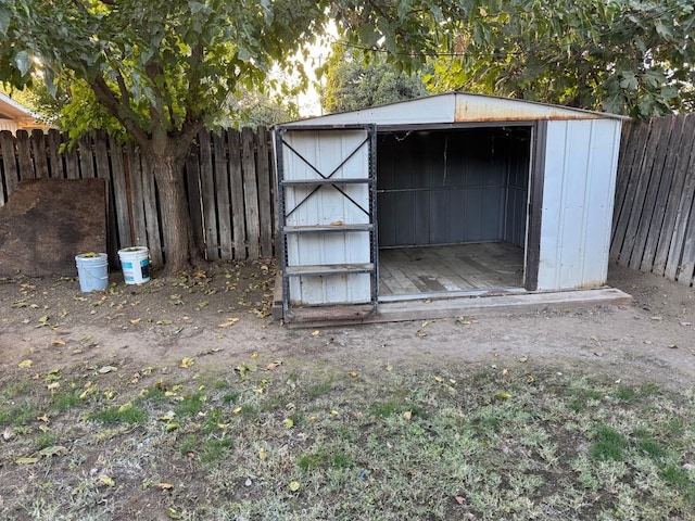 view of outdoor structure