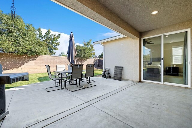 3313 Whiteash Ave, Clovis, CA 93619 - view of patio / terrace with outdoor dining space and a fenced backyard