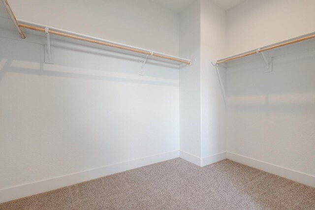 2815 E Colina Dr, Fresno, CA 93730 - photo 9