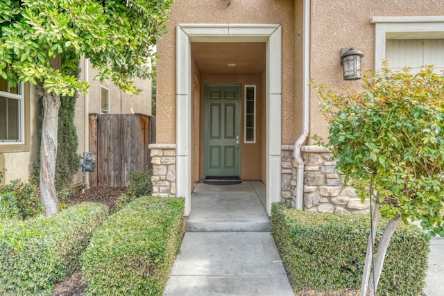 view of property entrance