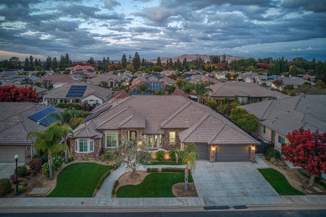 bird's eye view with a mountain view