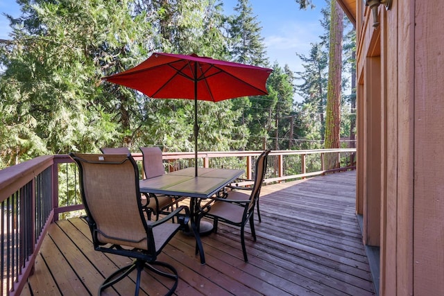 42270 Rockledge, Shaver Lake, CA 93664 - deck featuring outdoor dining area