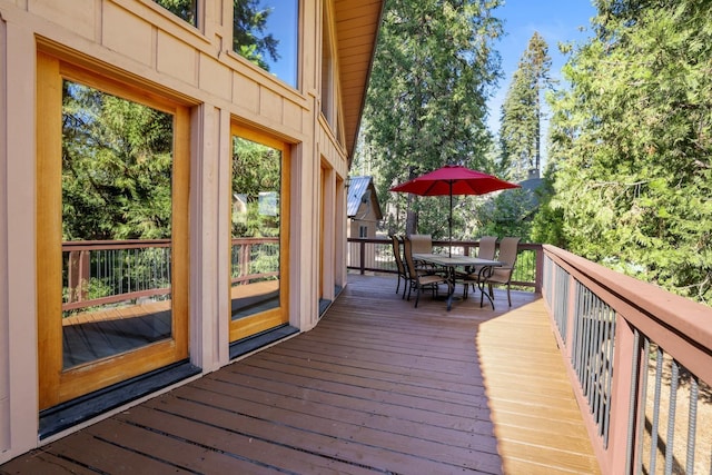 42270 Rockledge, Shaver Lake, CA 93664 - wooden deck featuring outdoor dining space