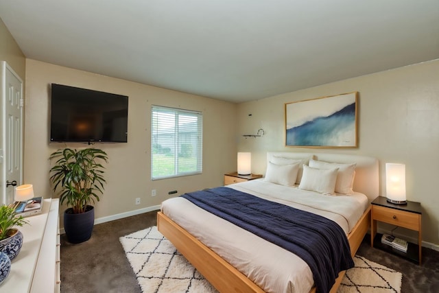 bedroom featuring carpet flooring