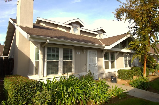 view of front of house