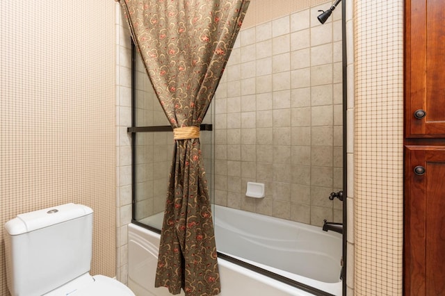 1445 E Via Roma Dr, Fresno, CA 93730 - full bathroom with shower / bath combo and toilet