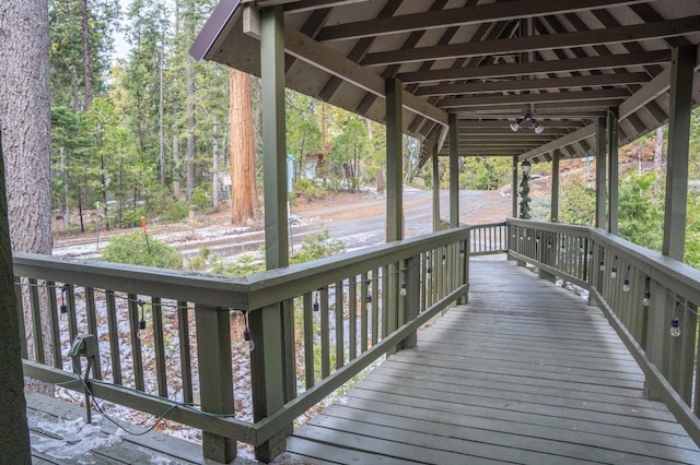 deck featuring ceiling fan