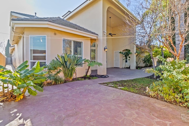 view of front of house featuring a patio