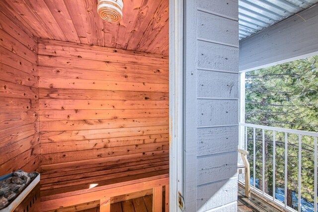 view of sauna / steam room with plenty of natural light