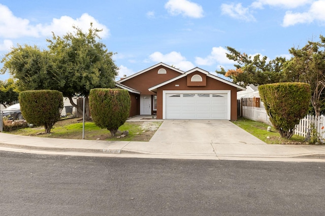 view of front facade featuring a garage