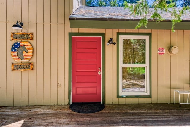 view of property entrance