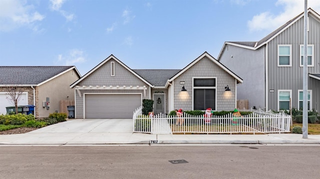 view of front facade featuring a garage