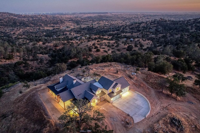 view of aerial view at dusk