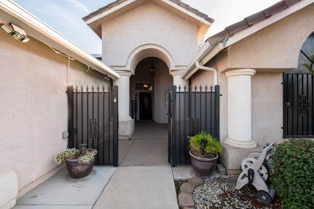 view of property entrance