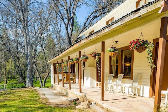 exterior space featuring a porch