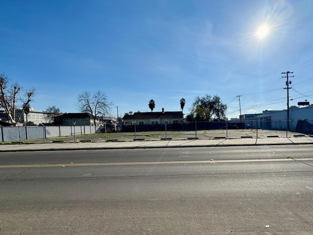 279 N Effie St, Fresno CA, 93701 land for sale