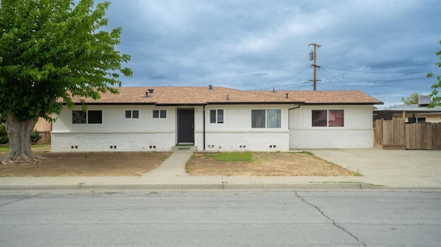 123 Roosevelt St, Coalinga, CA 93210 - photo 1