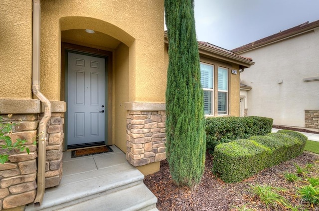 view of property entrance