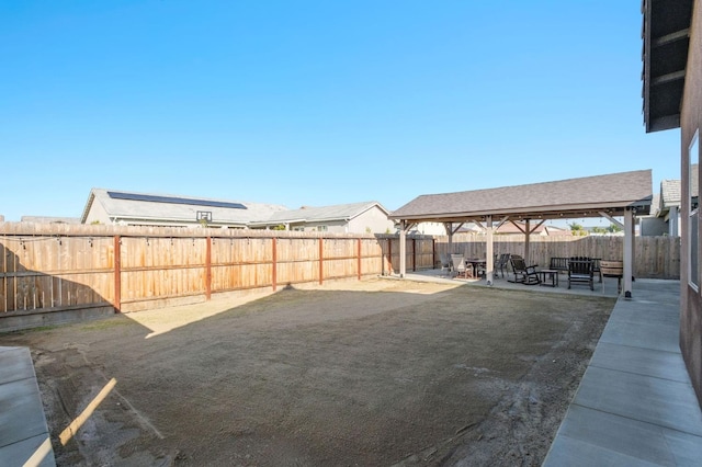 view of yard featuring a patio