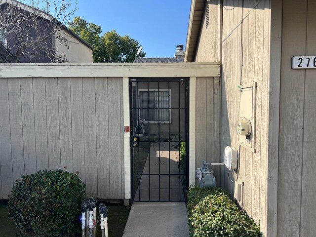 view of property entrance