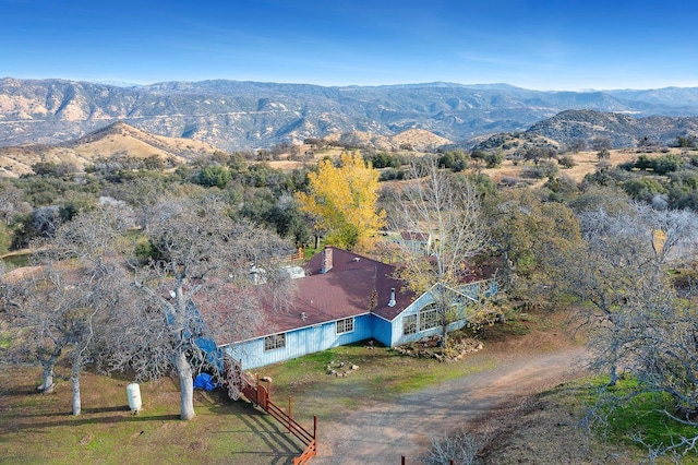 drone / aerial view featuring a mountain view