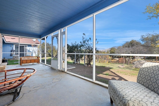 view of sunroom / solarium