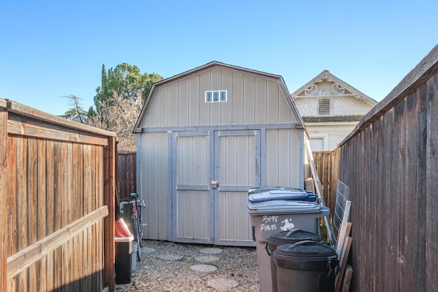 view of outdoor structure