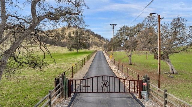 exterior space featuring a rural view