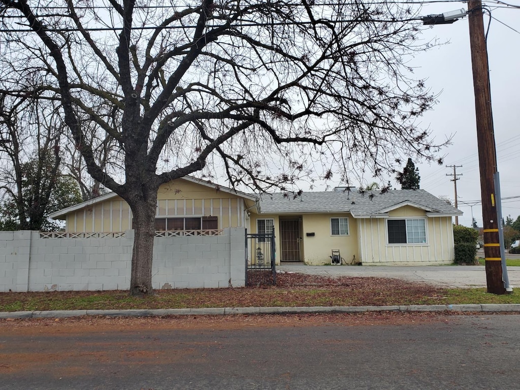 view of ranch-style home