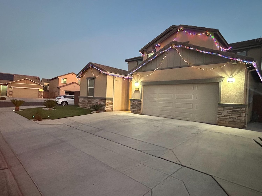 view of front of house featuring a garage