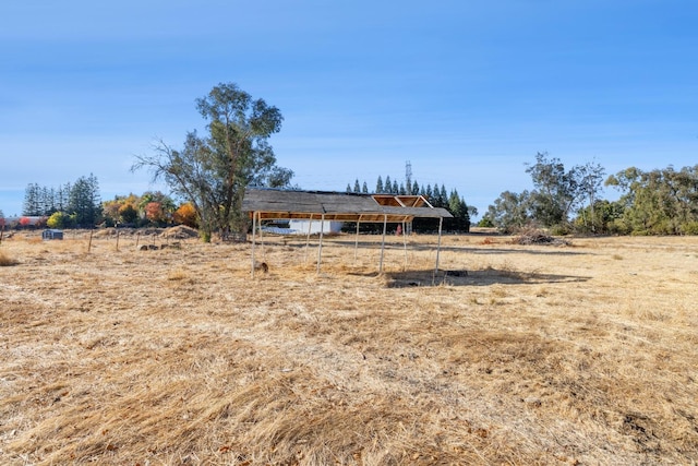 exterior space featuring a rural view