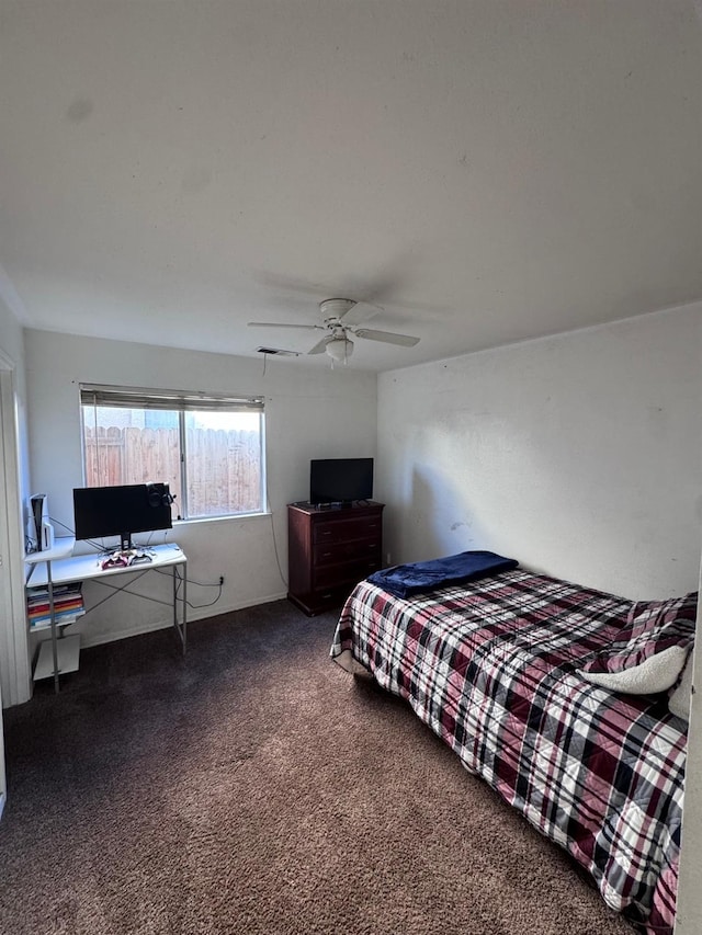 bedroom featuring carpet flooring and ceiling fan