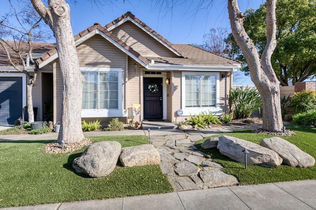 view of front of house with a front yard