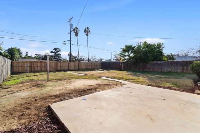 view of yard with a patio area