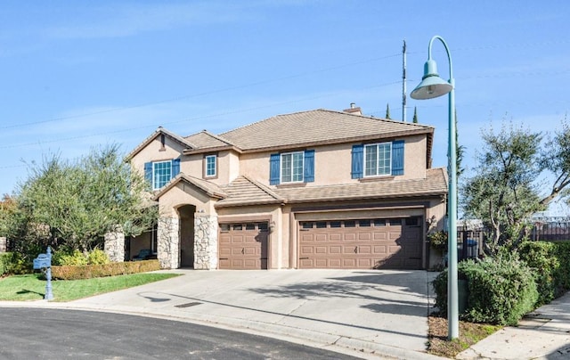 view of front facade featuring a garage