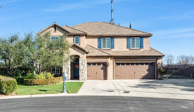 view of front facade featuring a garage