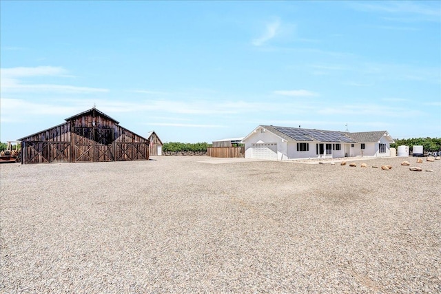 view of yard with a garage