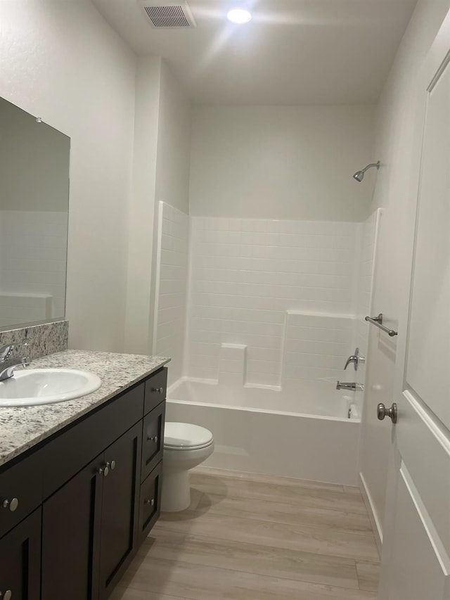 1100 Droitwich Spa St, Bakersfield, CA 93007