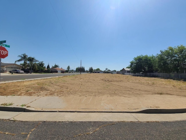 890 N Whitney Ave, Dinuba CA, 93618 land for sale