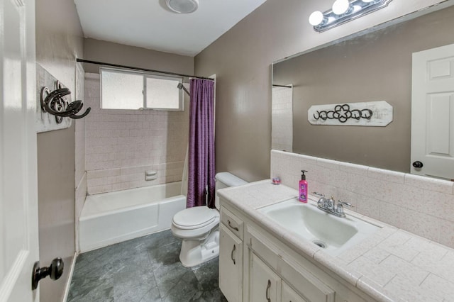 full bathroom featuring vanity, decorative backsplash, toilet, and shower / bath combo