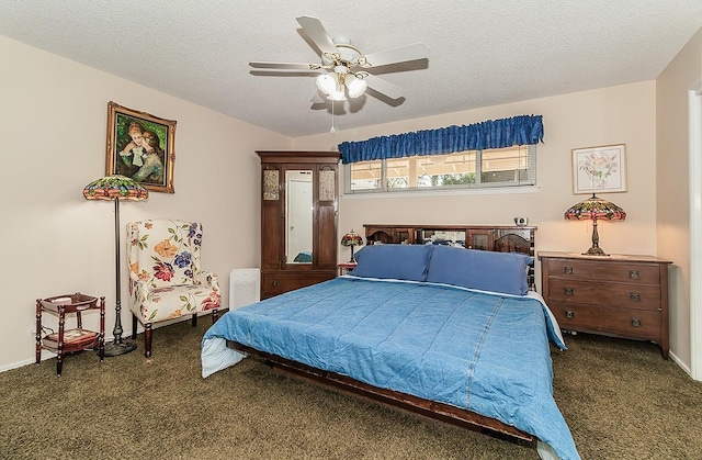 3670 S Newmark Ave, Sanger, CA 93654 - carpeted bedroom featuring ceiling fan and a textured ceiling