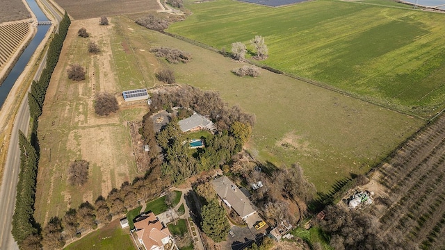 3670 S Newmark Ave, Sanger, CA 93654 - aerial view of property's location featuring rural landscape and a large body of water