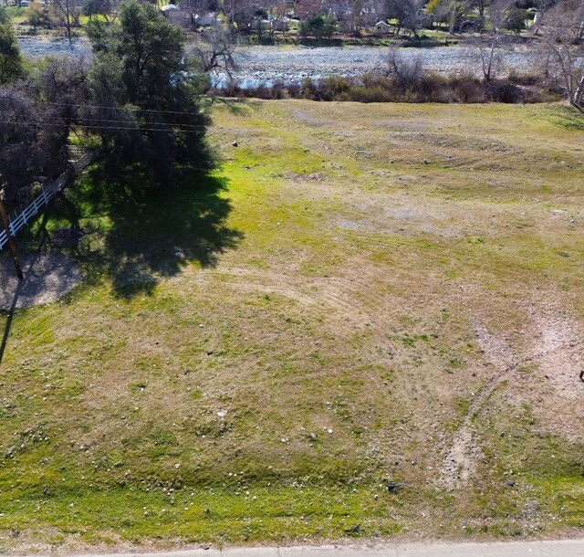 3 Live Oak Dr, Sanger, CA 93657